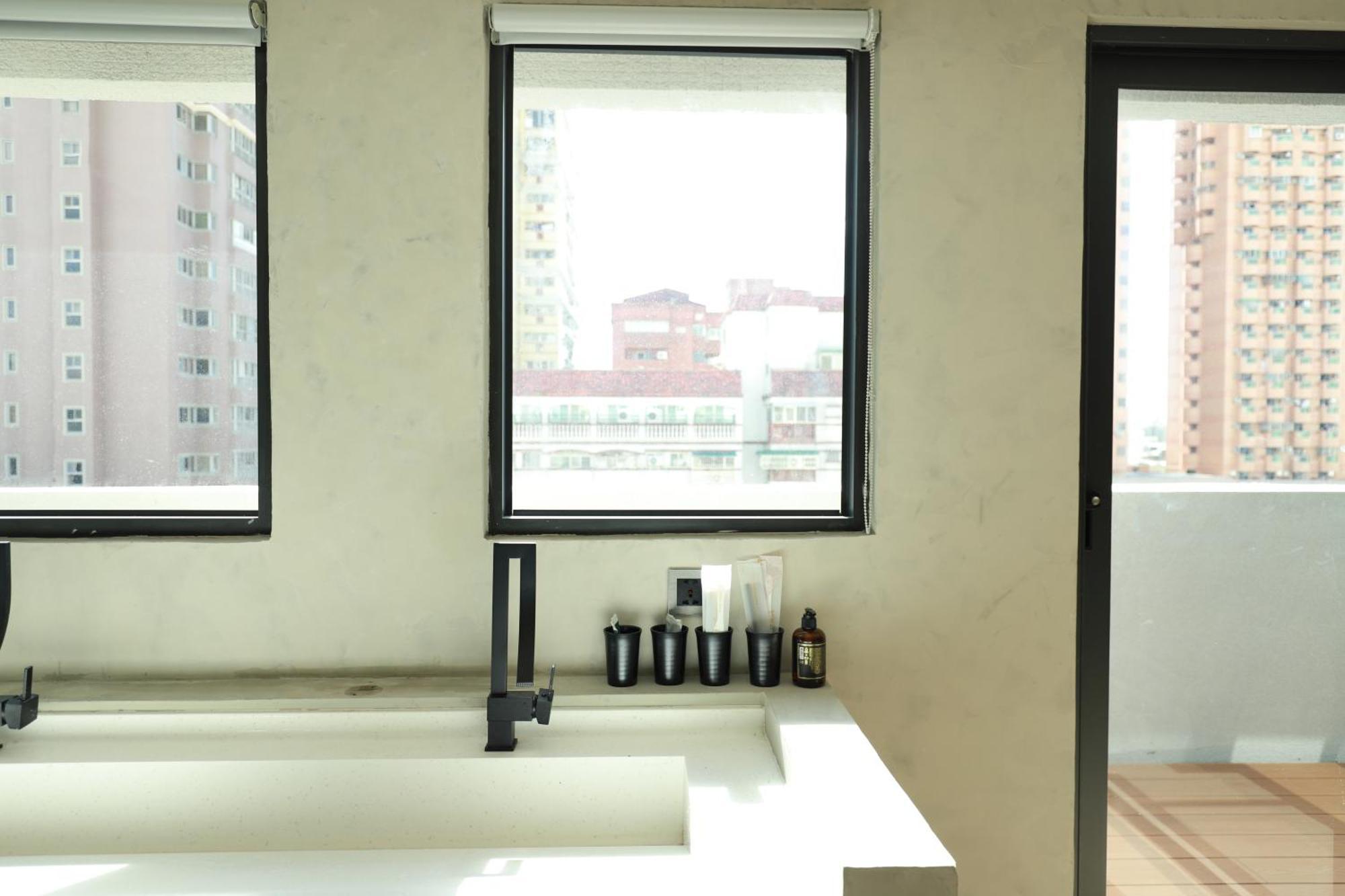 Hotel Initial-Tainan Exterior photo